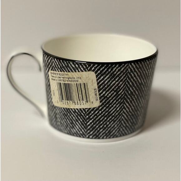 New "Where's Scotty?" flat cup and saucer set by Wedgwood. - Picture 7 of 8